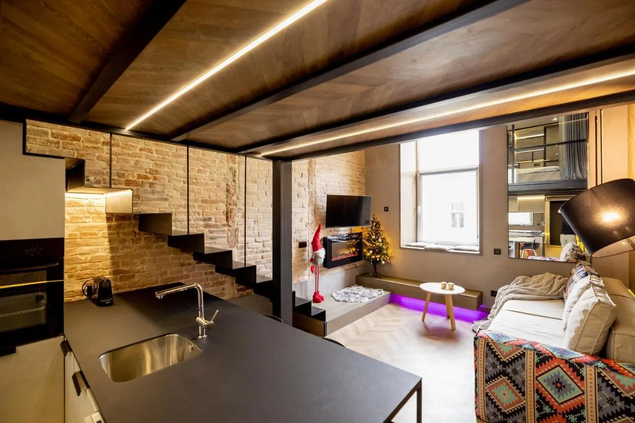 Apartment Vulyk - Sauna - Lviv Ukraine