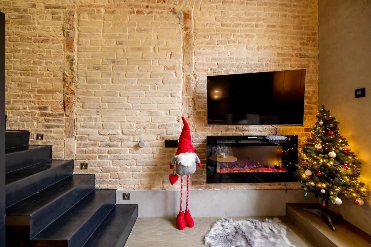 Vulyk - Sauna - Lviv Apartment